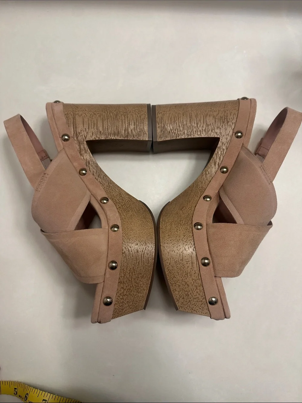Vince Camuto Taupe Suede Crisscross Platform Sandals